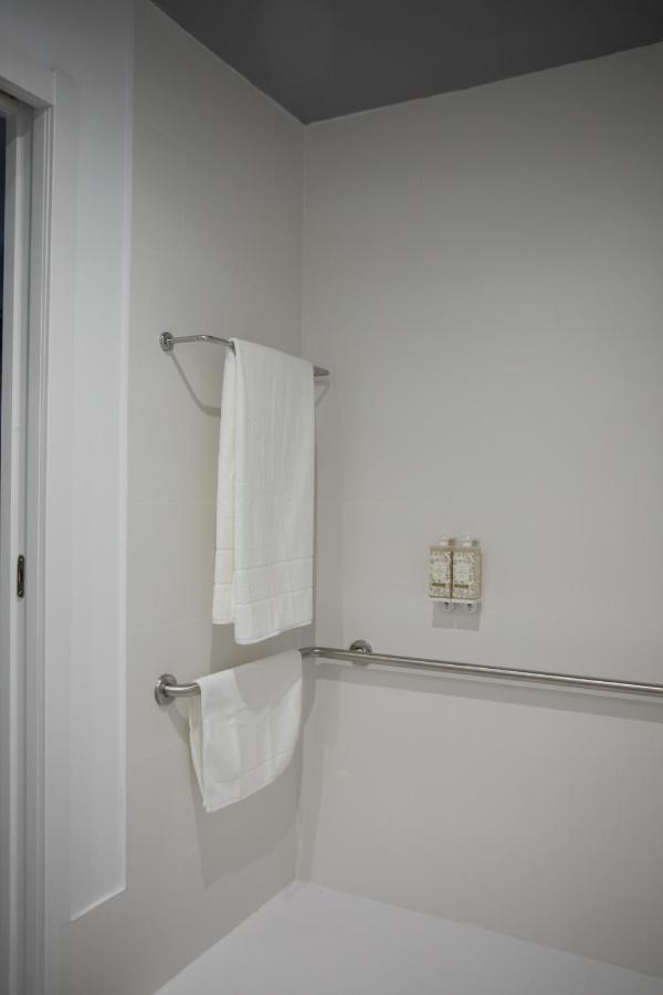 Apartamentos Las Torres Madrid Ngoại thất bức ảnh